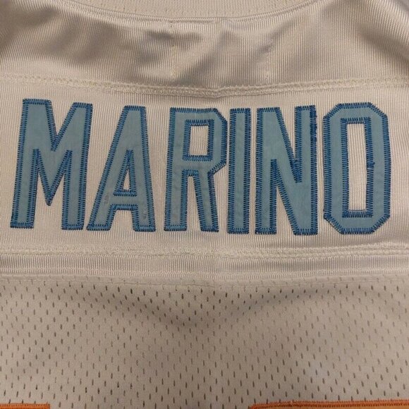 Mitchell & Ness Throwbacks 1984 Miami Dolphins Dan Marino Jersey White Size 52 - Picture 9 of 11